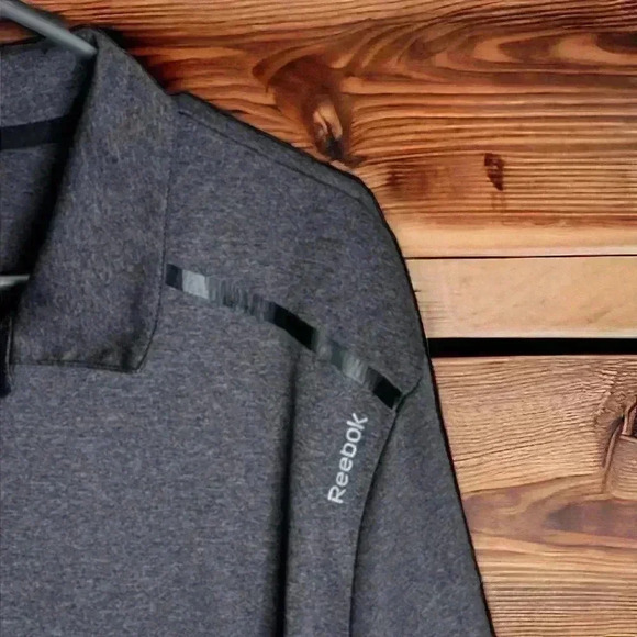 Reebok Golf Polo Mens Large Play Dry Shirt 3 Button Spellout Gray Lightweight - Picture 4 of 4